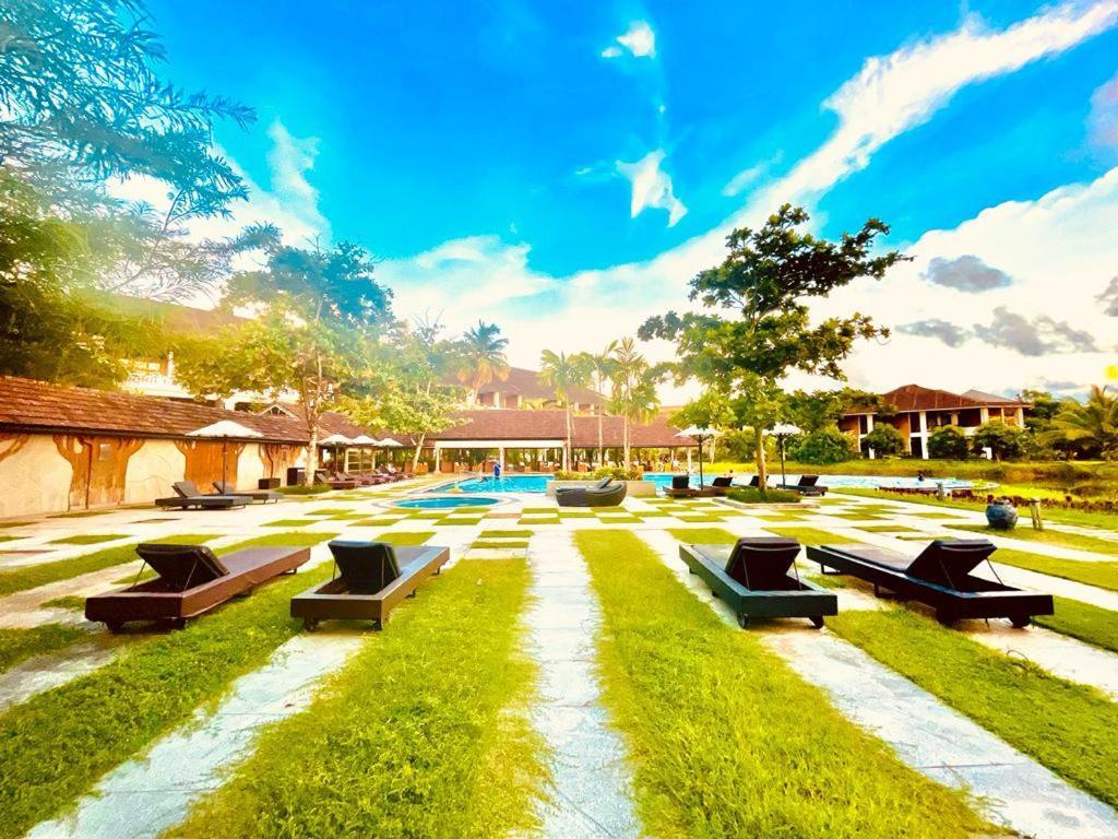 Plumeria Lake Resort & Spa Vayalār Exterior foto