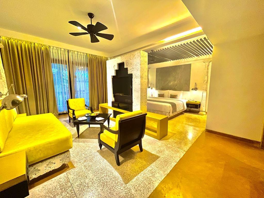 Plumeria Lake Resort & Spa Vayalār Exterior foto