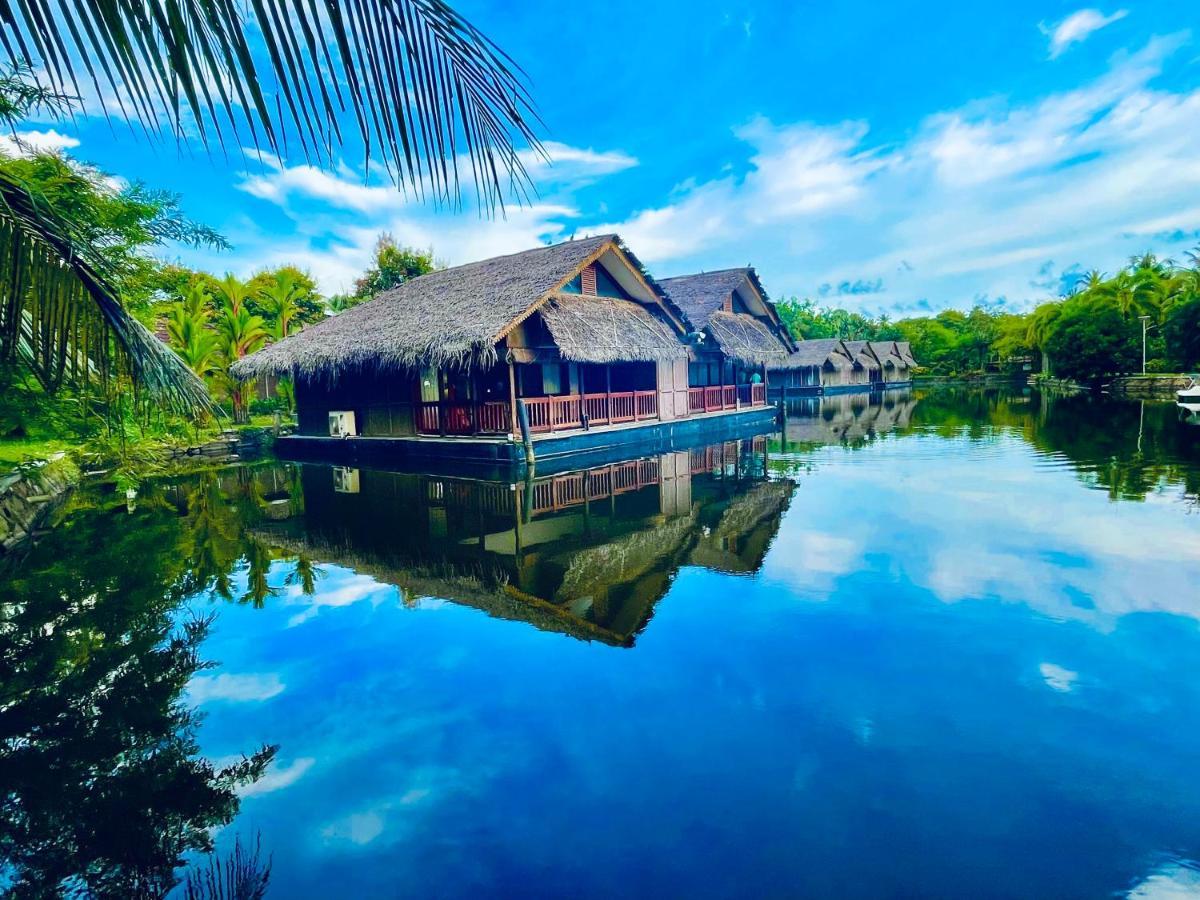 Plumeria Lake Resort & Spa Vayalār Exterior foto
