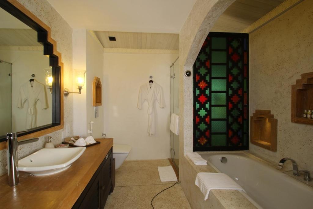 Plumeria Lake Resort & Spa Vayalār Exterior foto